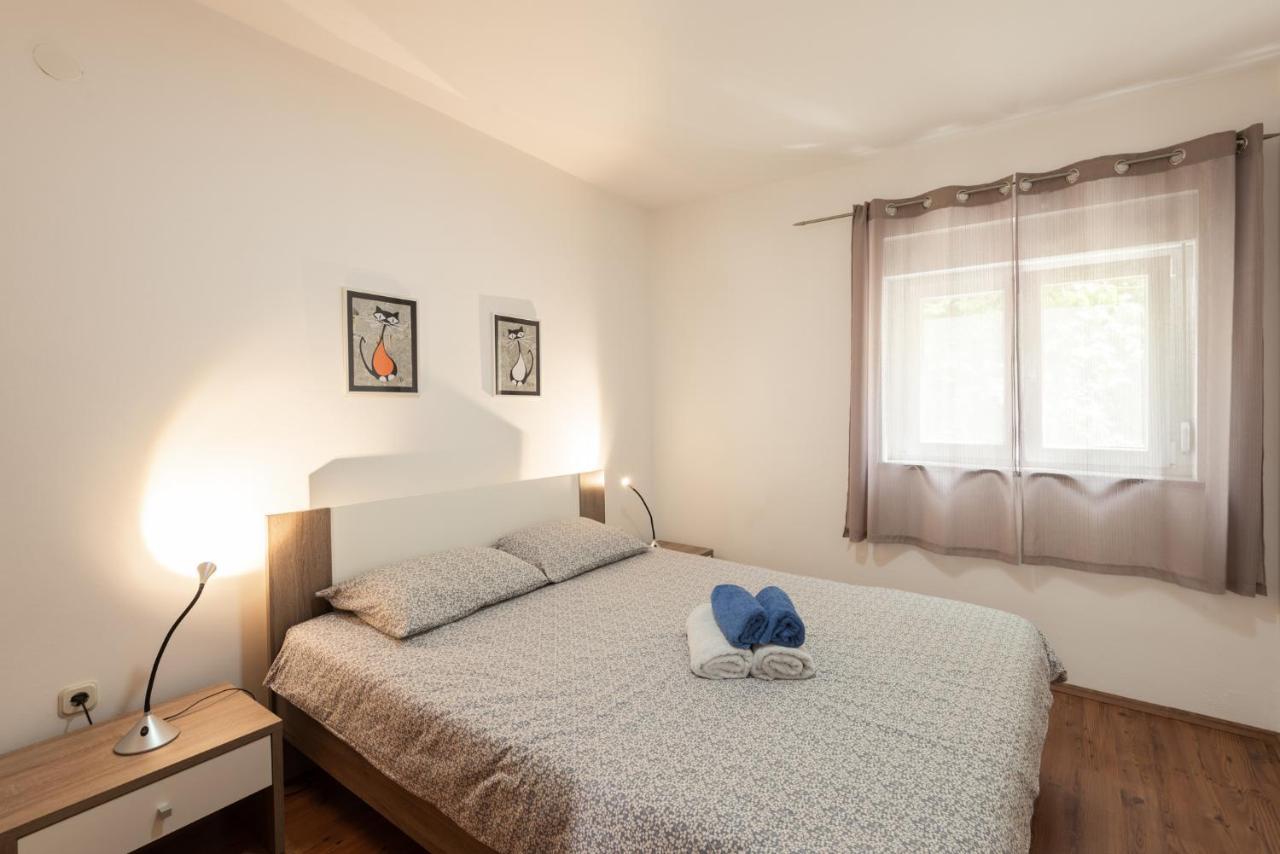 Apartman N&t *